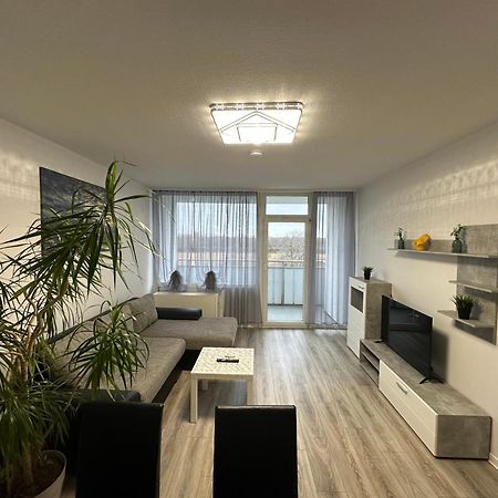 Olis Appartement In Neuss Bagian luar foto