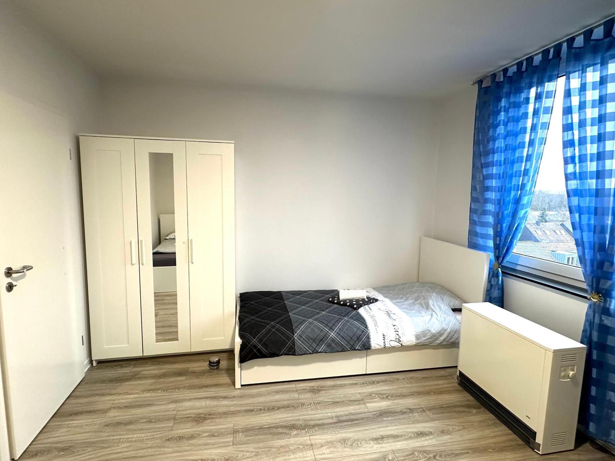 Olis Appartement In Neuss Bagian luar foto